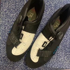 fizik cycling shoes